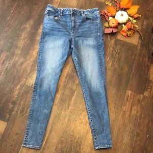Women’s jeans